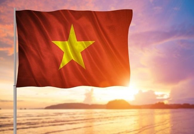 Hình lá cờ Việt Nam ở ngoài đảo xa