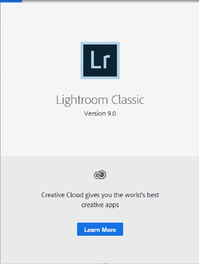 Chờ cho phần mềm Lightroom CC 2020 cài đặt
